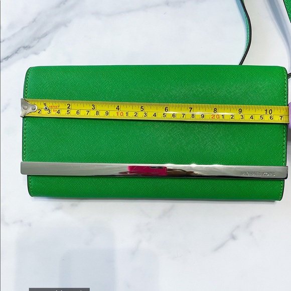 NWT Michael Kors green wallet clutch shoulder bag - Picture 11 of 13